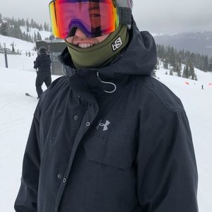 Meet your Posher, Derek